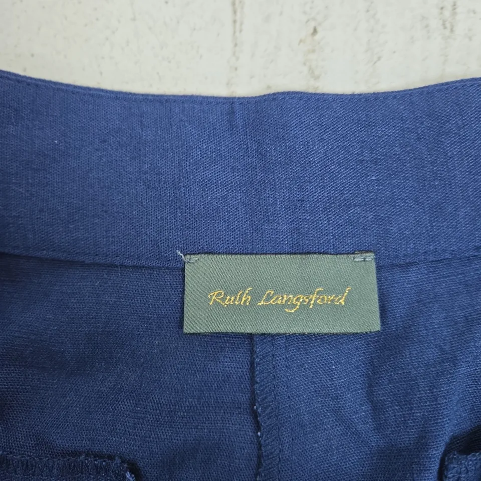 RUTH LANGSFORD NAVY BLUE TROUSERS – UK 12T (US 8T)