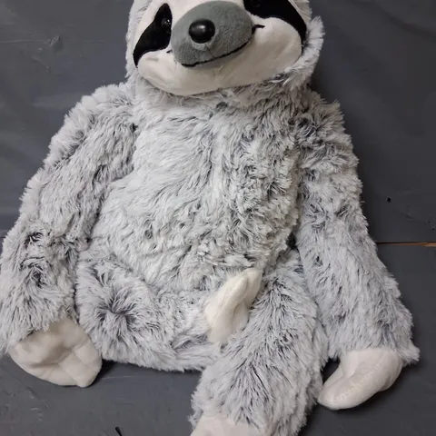 APPROXIMATELY SIX BRAND NEW MEDIUM PLUSH SLOTHS