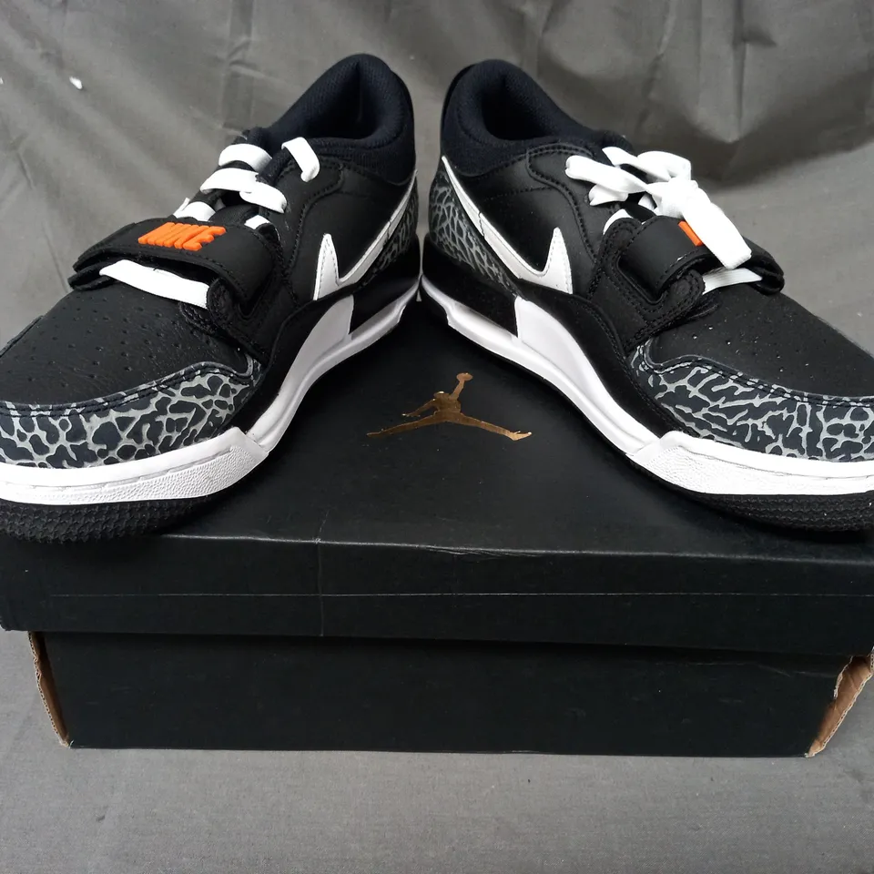 BOXED PAIR OF NIKE AIR JORDAN LEGACY 312 LOW SHOES IN BLACK/GREY/WHITE/ORANGE UK SIZE 6
