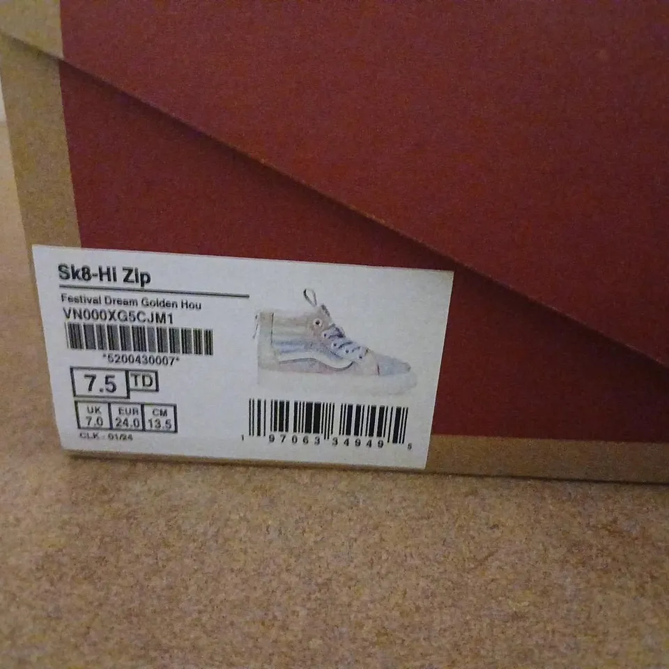 VANS SK8-HI ZIP KIDS' SNEAKERS - PASTEL TIE-DYE SIZE KIDS 7