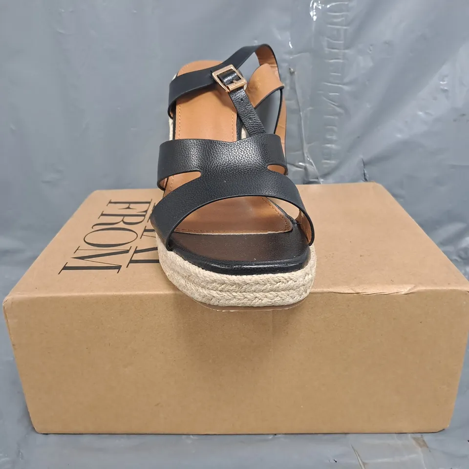 BOXED PAIR OF WHERE'S THAT FROM OPEN TOE WEDGE SANDALS IN BLACK SIZE UK 8