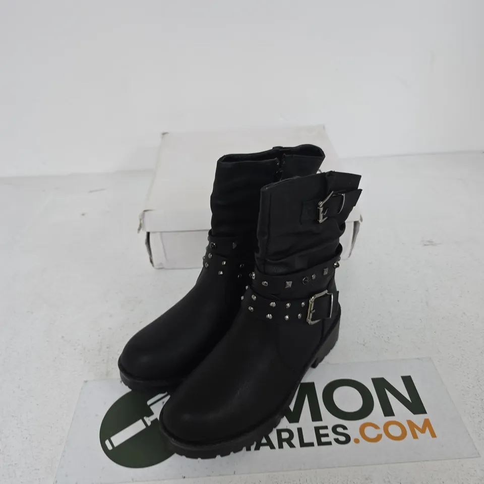ANTONIA BLACK BOOTS – UK SIZE 4, E. SHOES BY EMMA
