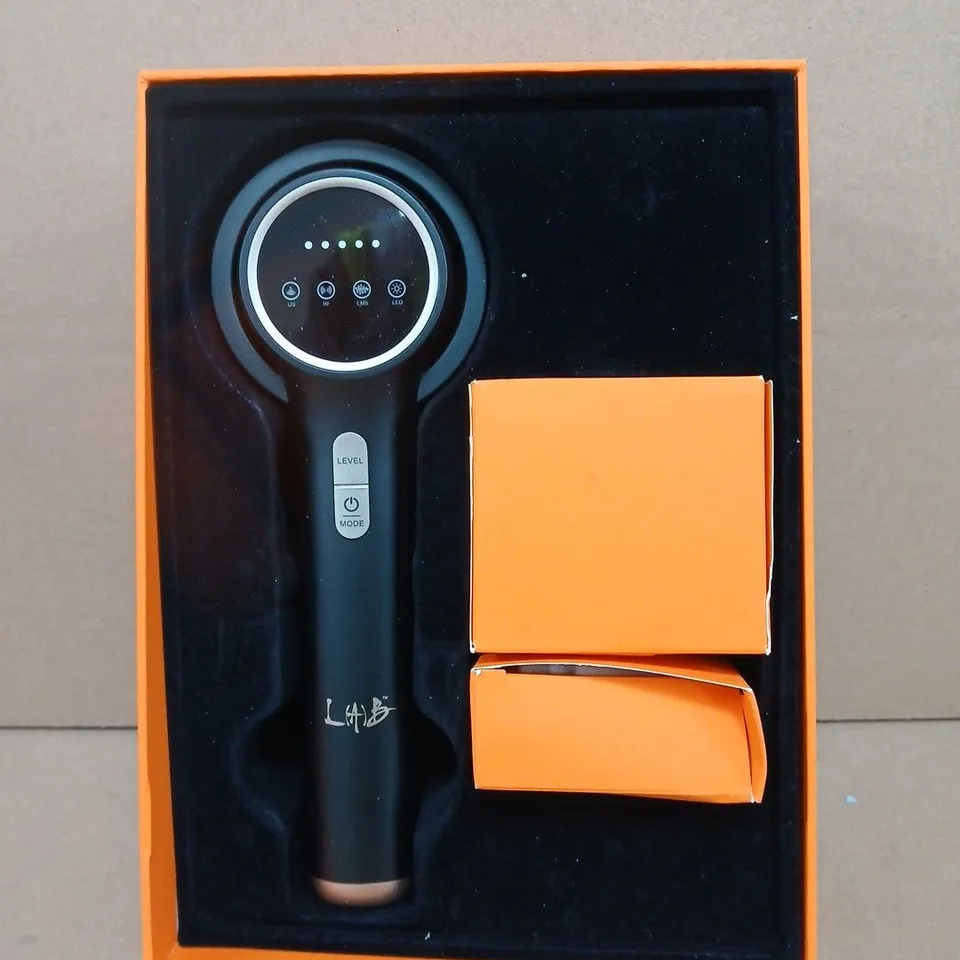 BOXED L(A)B MAXIMUS ULTRA