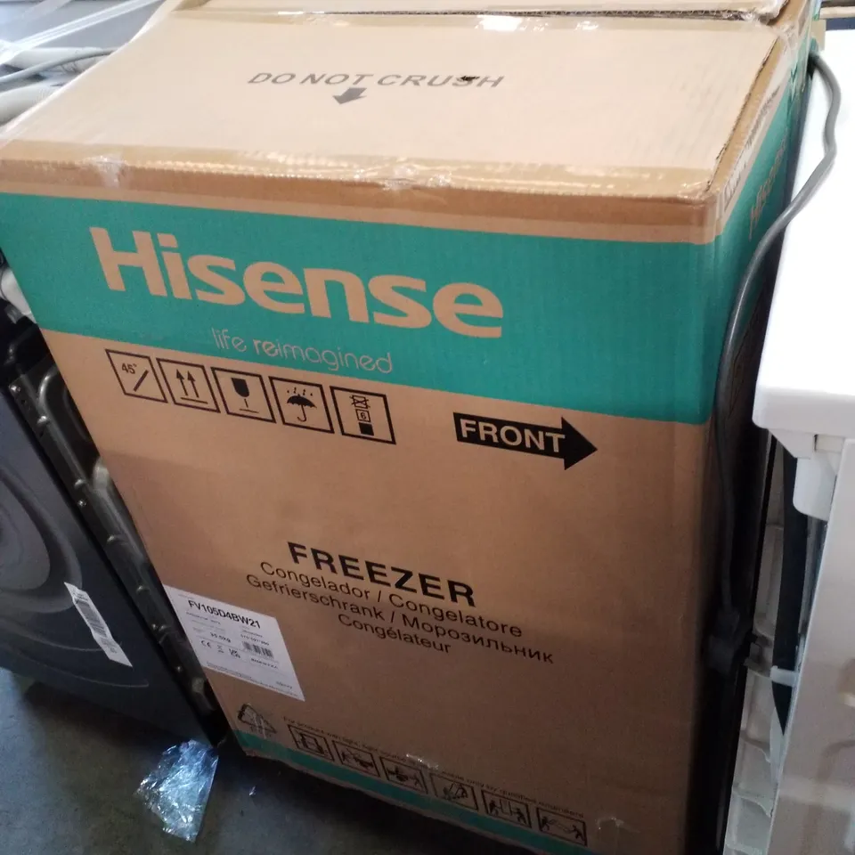 BOXED HISENSE FV105D4BW21 UNDERCOUNTER FREEZER WHITE - UNPROCESSED RAW RETURN