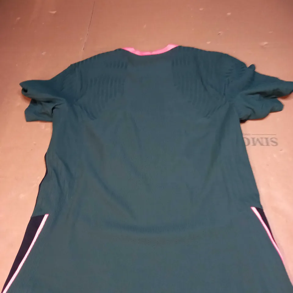 TOTTENHAM HOTSPUR FC AWAY SHIRT SIZE M