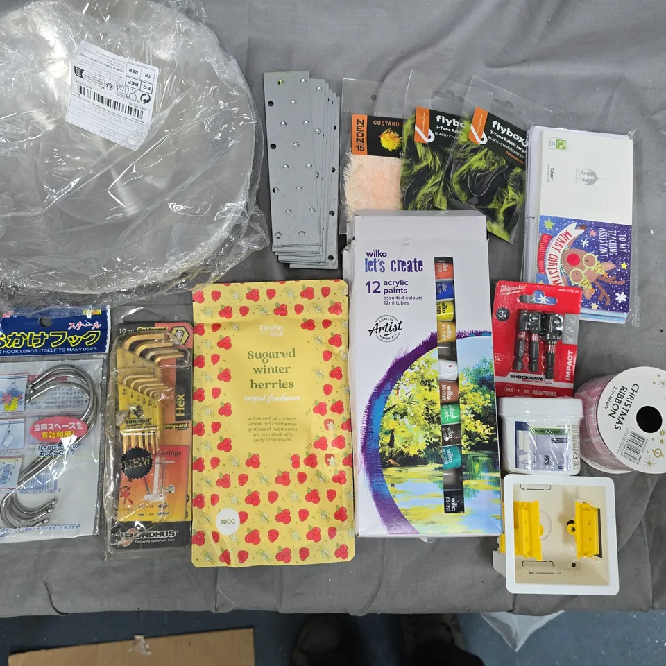 LOT OF ASSORTED HOUSEHOLD ITEMS TO INCLUDE ACRYLIC PAINTS, MILWAKEE DRILL BITS AND CHRISTMAS RIBBON