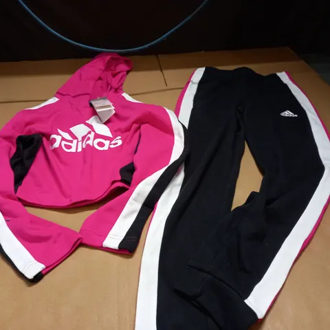 ADIDAS CHILDRENS PINK/WHITE/BLACK TRACKSUIT - 9-10YRS