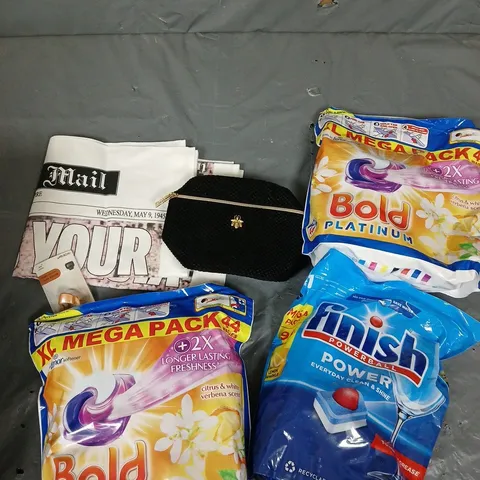 APPROXIMATELY 10 HOUSEHOLD ITEMS TO INCLUDE TEA TOWELS, DISHWASHER TABLETS, MAKE UP PURSE ETC