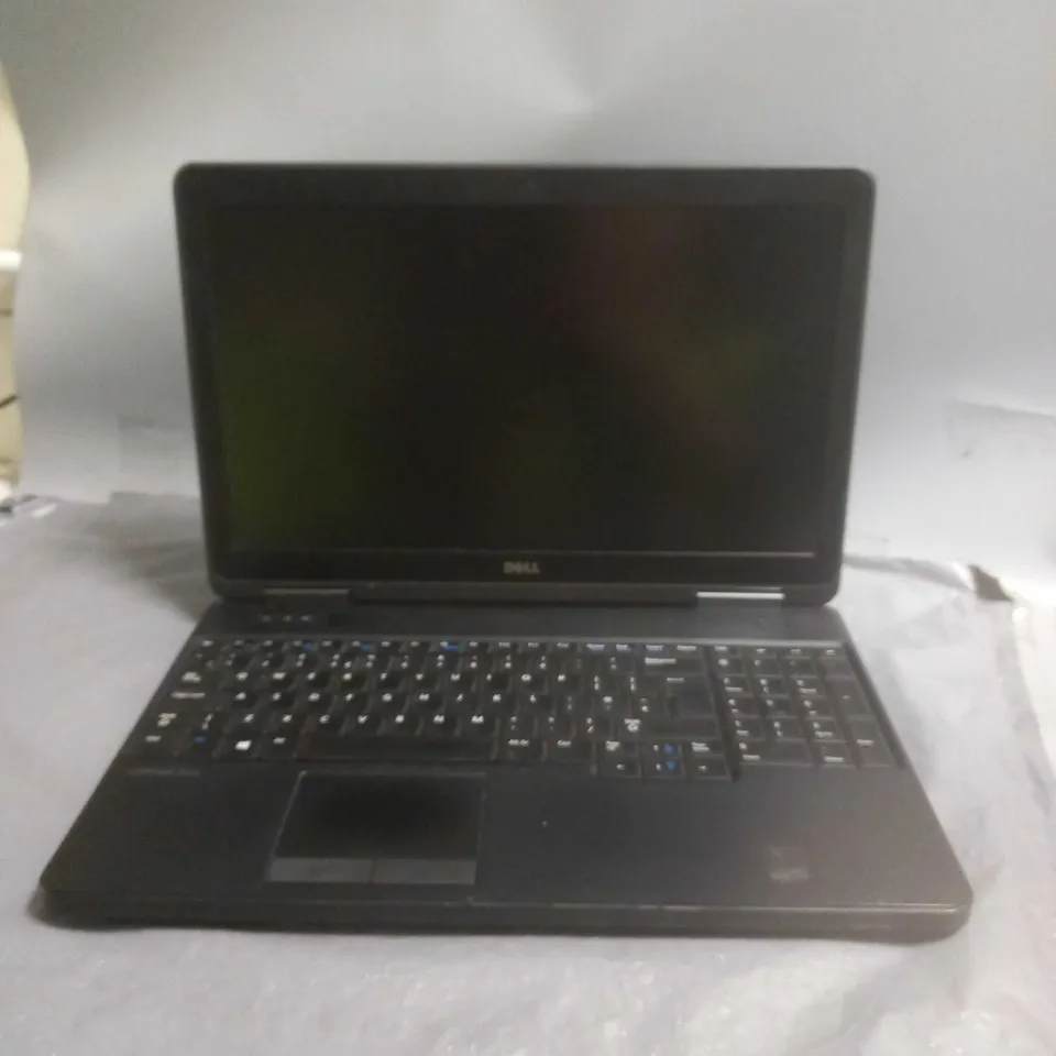 DELL LATITUDE E5540 LAPTOP 