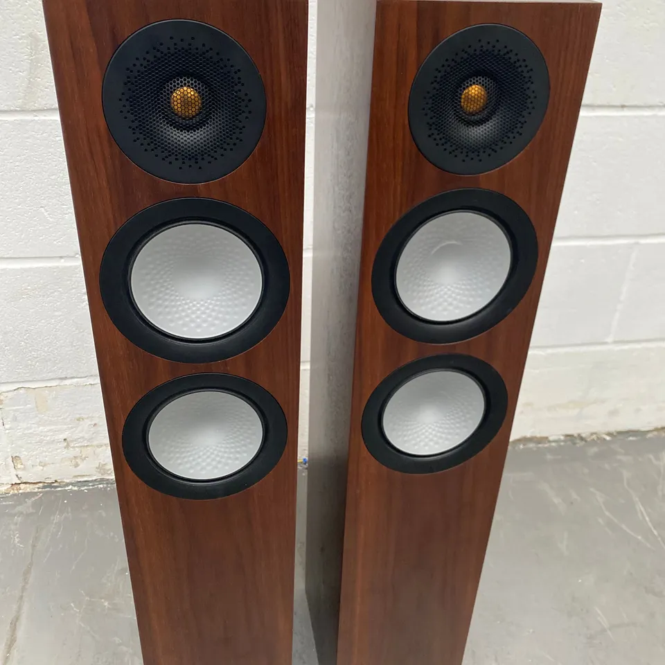 BOXED PAIR OF MONITOR AUDIO SILVER 200 7G FLOORSTANDING SPEAKERS (2 BOXES)