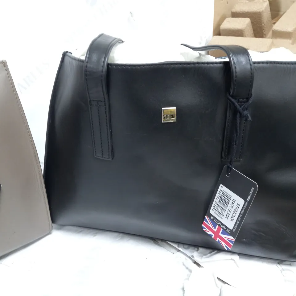 3 X UNBRANDED HANDBAGS TO INCLUDE BLACK, TAUPE, PINK/GOLD