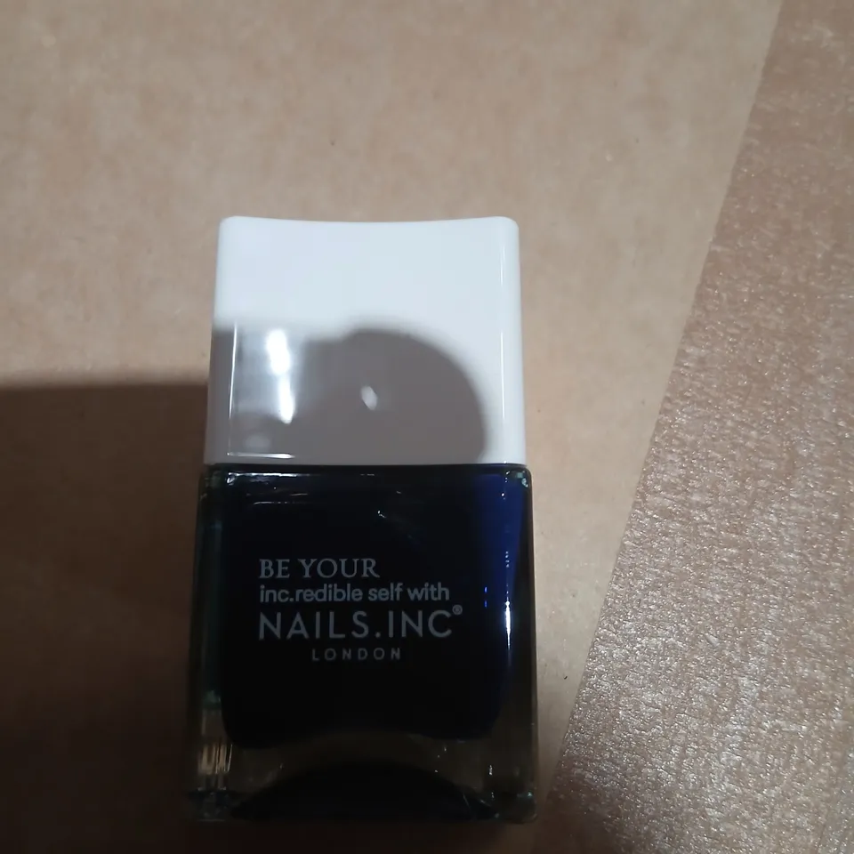 APPROXIMATELY 300 NAILS INC LONDON NAIL POLISH – PRINCE ARTHUR ROAD (DARK BLUE)
