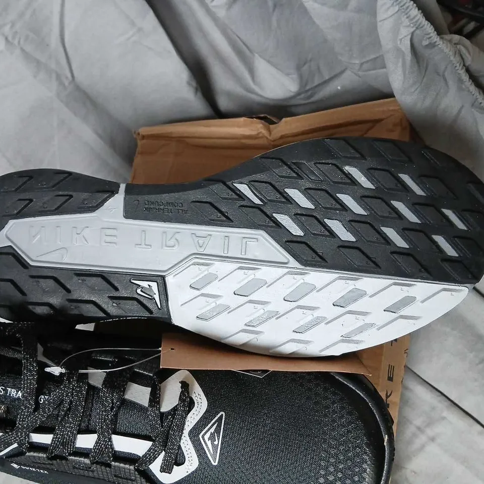 NIKE PEGASUS TRAIL 5 GTX – MEN'S RUNNING SHOES, BLACK/GREY, UK 10 (EU 45, BR 43, CM 29.5)