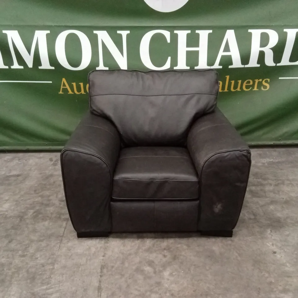 SONA LEATHER ARMCHAIR