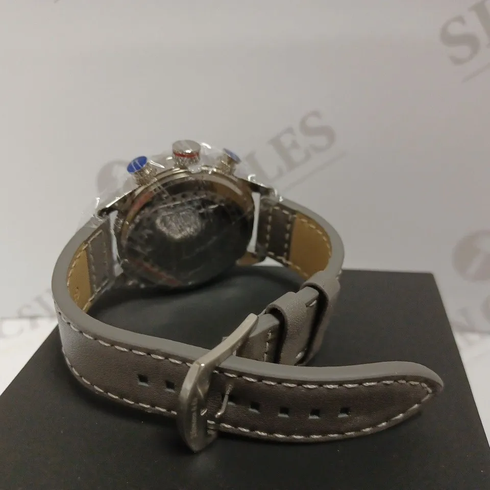 ZIHLMANN & CO CHRONOGRAPH STYLE LEATHER STRAP WATCH