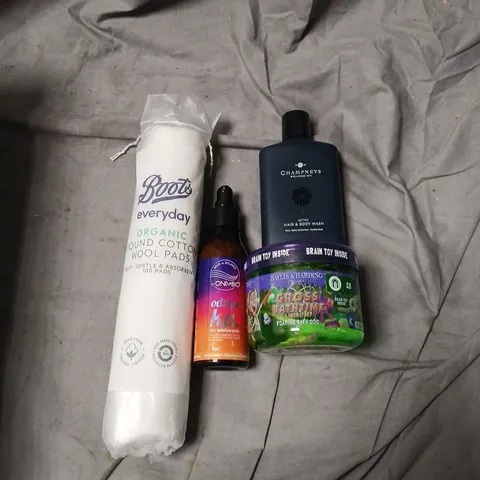 APPROXIMATELY 25 ITEMS INCLUDING ASSORTED HEALTH & BEAUTY PRODUCTS β CHAMPNEYS HAIR & BODY WASH, NIP+FAB HYDRATE, BOOTS COTTON WOOL PADS.