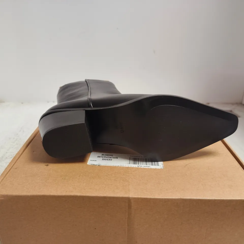 MNG WOMEN'S BLACK LEATHER ANKLE BOOTS – UK4 (EU37) WITH SIDE ZIP