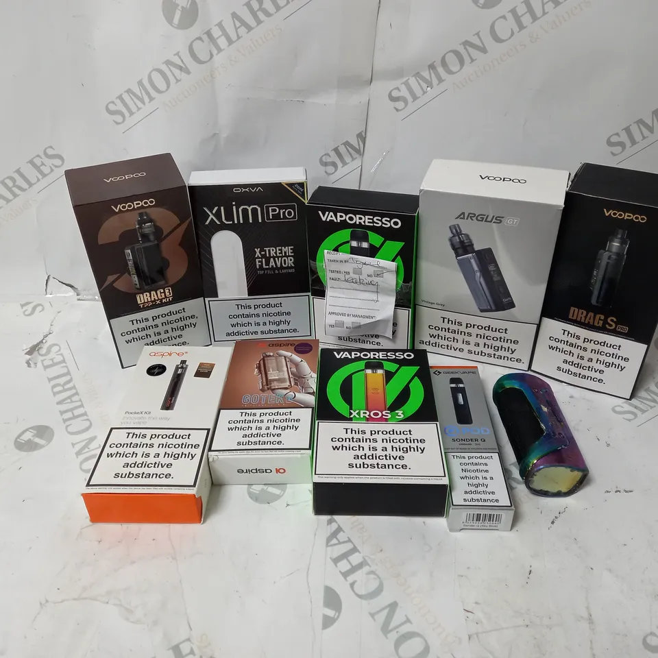 BOX OF APPROXIMATELY 10 ASSORTED E-CIG PRODUCTS TO INCLUDE ASPIRE, VOOPOO, VAPORESSO 