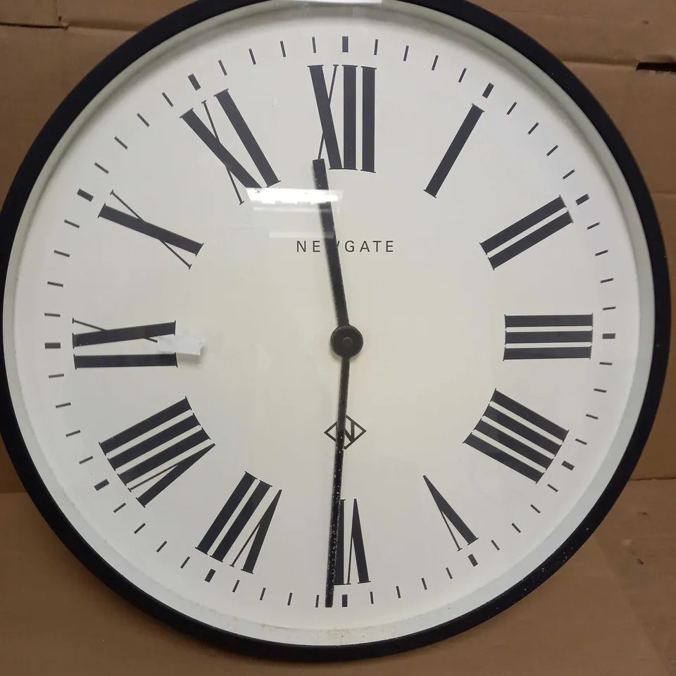 NEWGATE BLACK LARGE ROUND CLOCK 