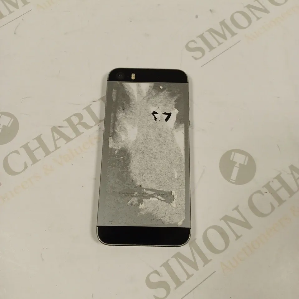 APPLE IPHONE 5S (A1530)