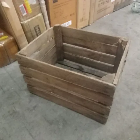 3 x BOXED WOODEN SWEET FRUITS APPLE CRATES (1 BOX)
