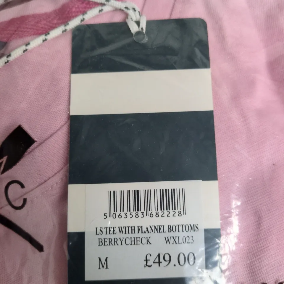 CREW CLOTHING COMPANY BERRYCHECK L/S TEE WITH FLANNEL BOTTOMS – PINK (UK M)