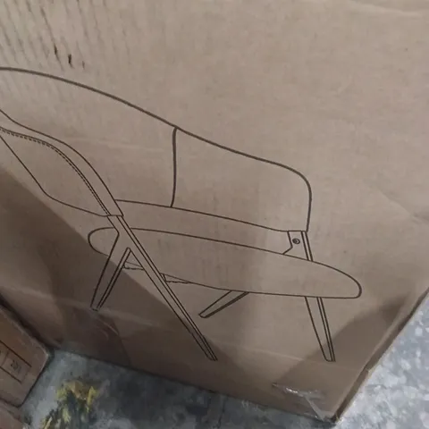 BOXED INDOOR LOUNGE CHAIR