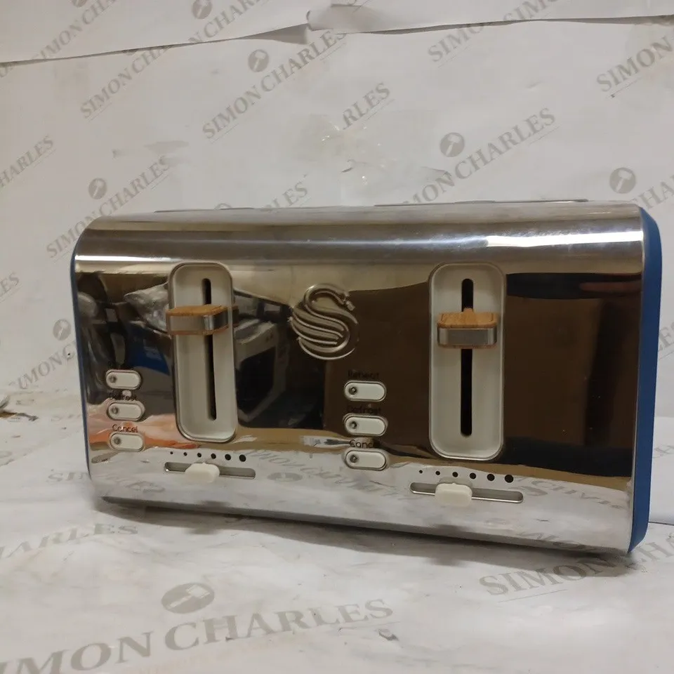 SWAN NORDIC 4 SLICE TOASTER BLUE