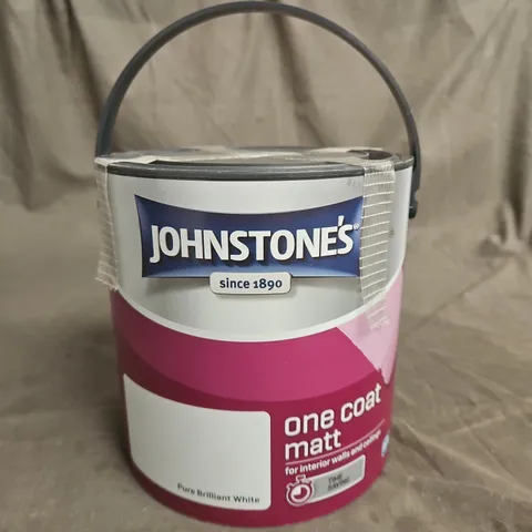 JOHNSTONES ONE COAT MATT PAINT 2.5L- BRILLIANT WHITE