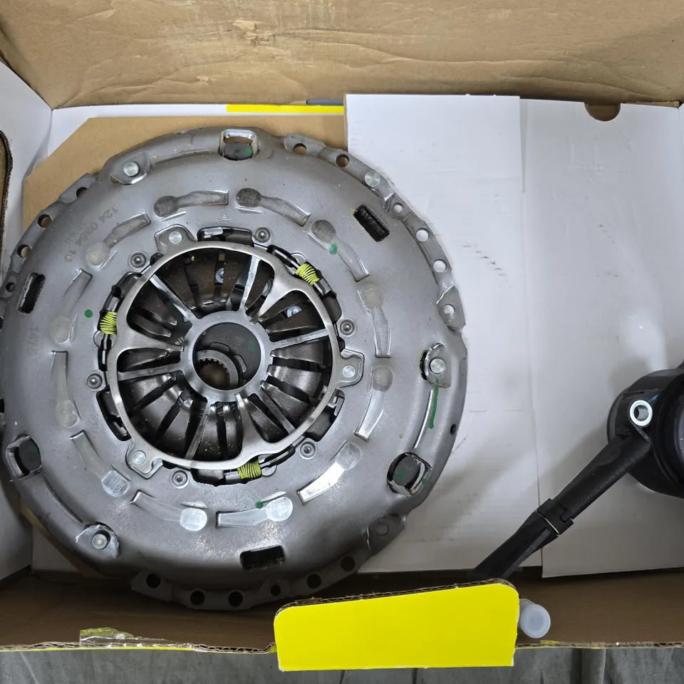 LUK 624 3180 34 CLUTCH KIT 
