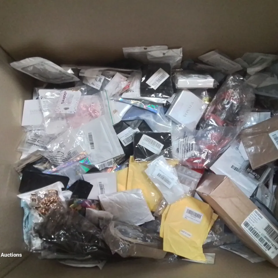 BOX CONTAINING LARGE AMOUNT OF MIXED FASHION ITEMS, SILVER PLATE AND COSTUME JEWELLERY, CLOTHING ITEMS ETC.