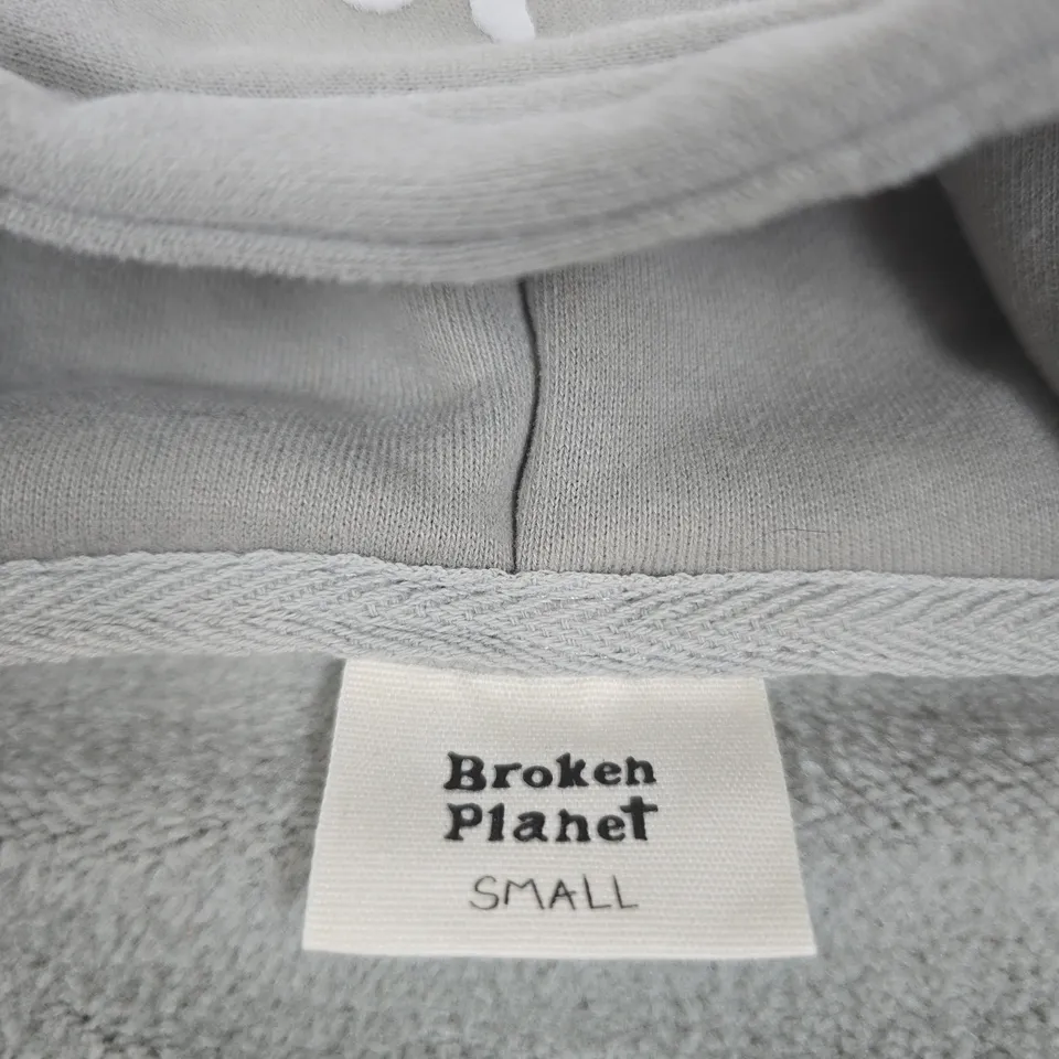 BROKEN PLANET GREY ZIP HOODIE – SMALL