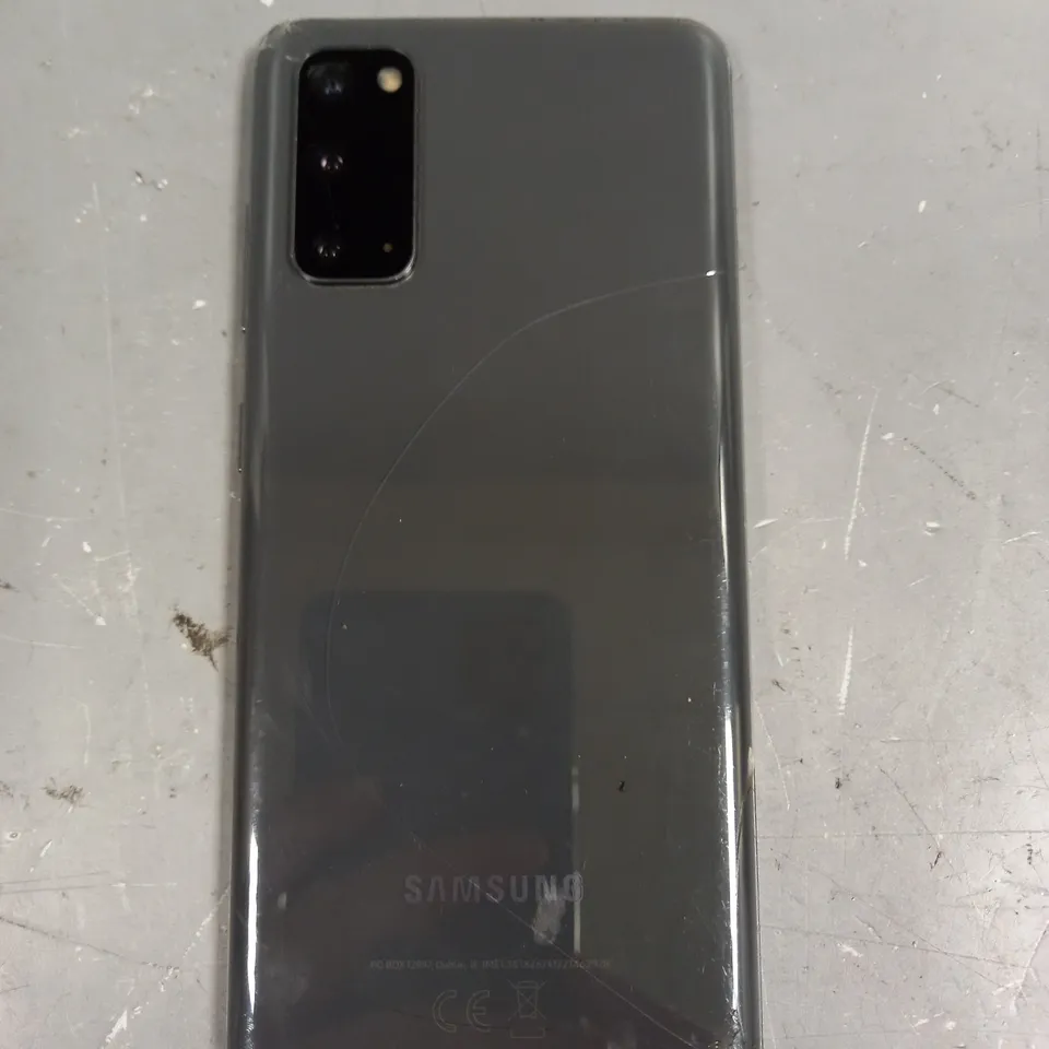 SAMSUNG GALAXY S20 SMARTPHONE 