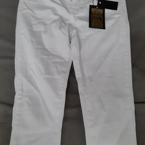 BIBA STEVIE SUPER STRETCH SKINNY JEANS IN WHITE SIZE 8 (36/30)