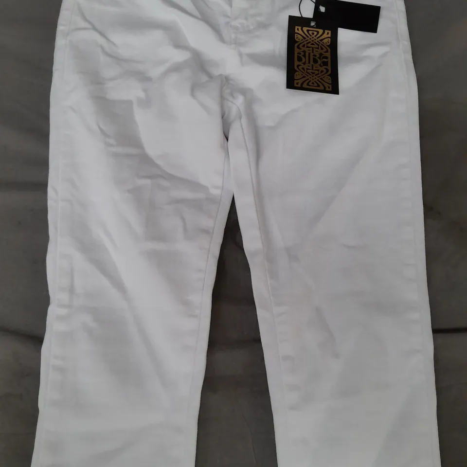 BIBA STEVIE SUPER STRETCH SKINNY JEANS IN WHITE SIZE 8 (36/30)