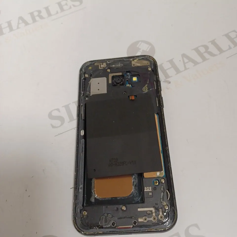 SAMSUNG A320F