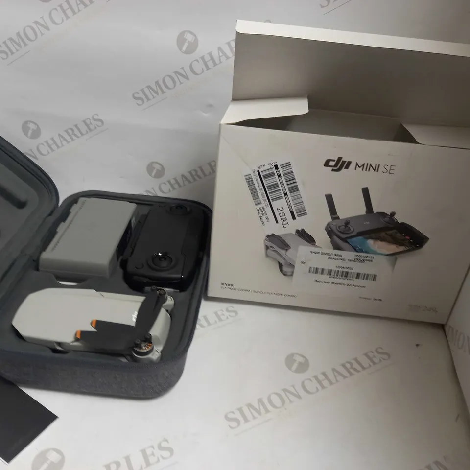 DJI MINI SE COMBO DRONE