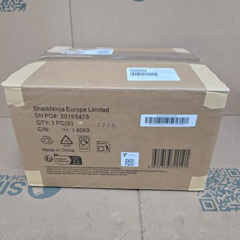 SHARK CRYOGLOW LED MASK