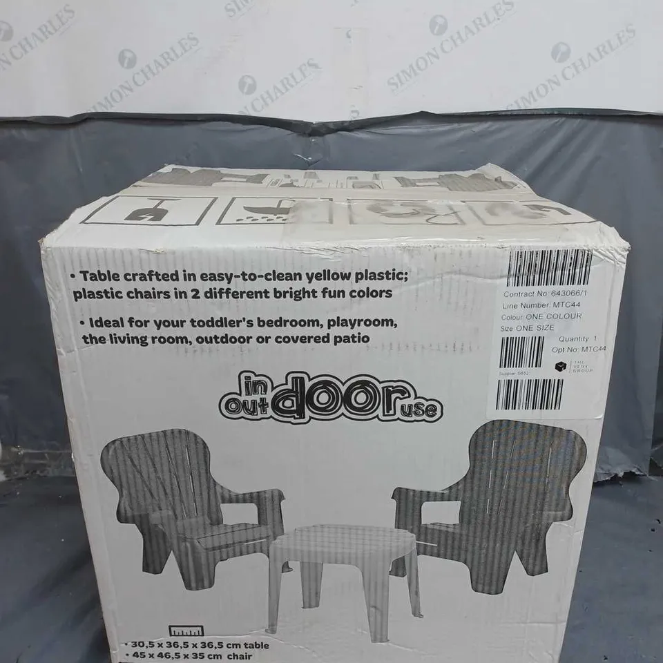 BOXED DOLU TABLE & 2 CHAIRS SET  RRP £23.99