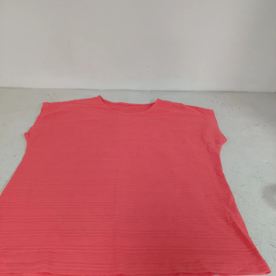 VIVANCE WOMEN’S CORAL PINK KNIT TOP, UK 18/20