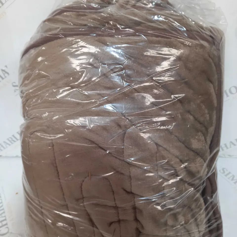 COZEE HOME HEATED BLANKET IN DARK TAUPE