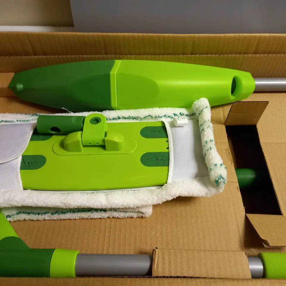 ESSENTIALS CLEANING SYSTEM. SPRAY MOP, DUST PAN AND BRUSH
