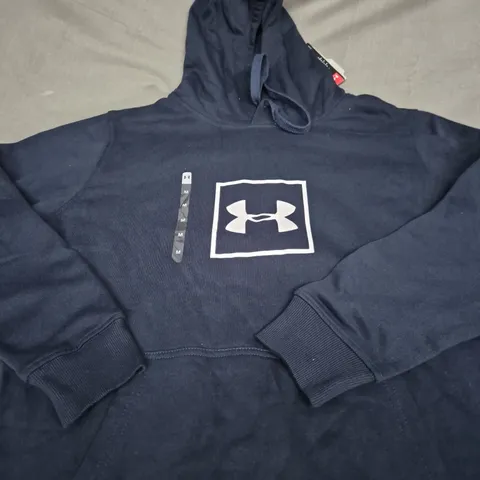 UNDER ARMOUR GRAPHIC JUMPER SIZE M