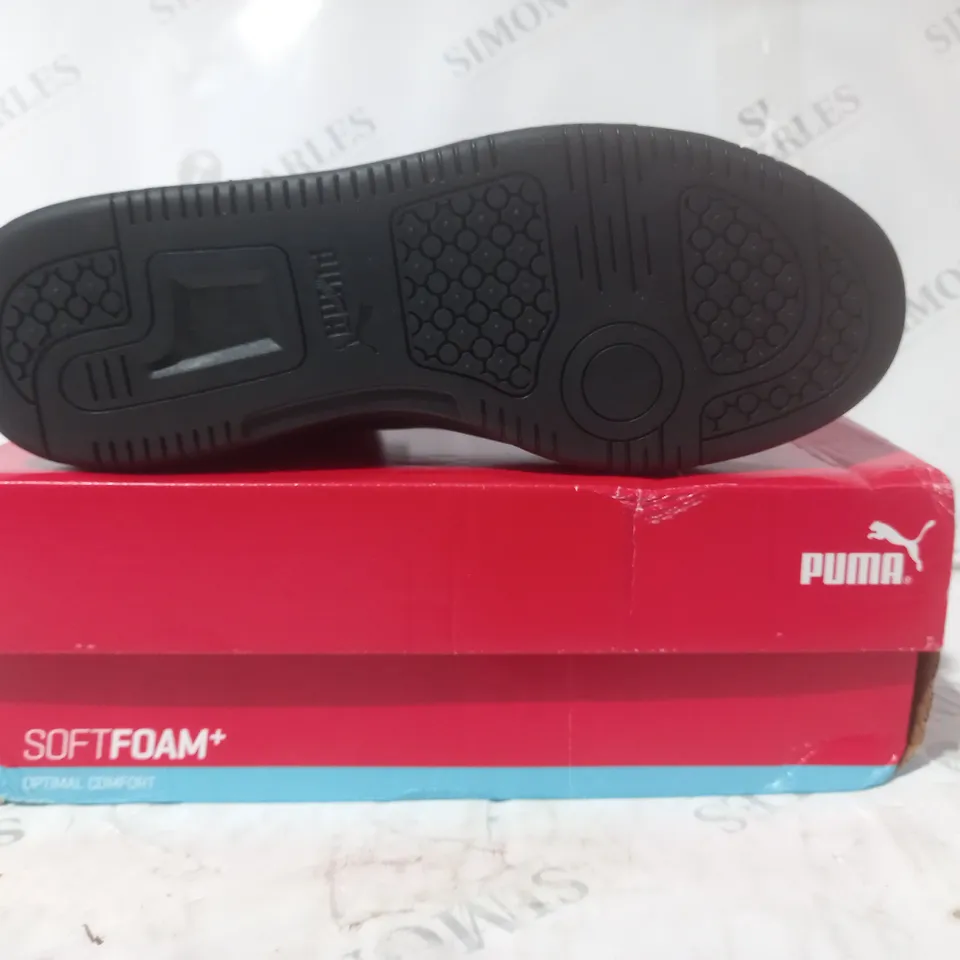 BOXED PAIR OF PUMA REBOUND JOY SHOES IN BLACK UK SIZE 6.5