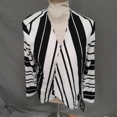 FRANK LYMAN CARDIGAN IN WHITE/BLACK STRIPE SIZE 10