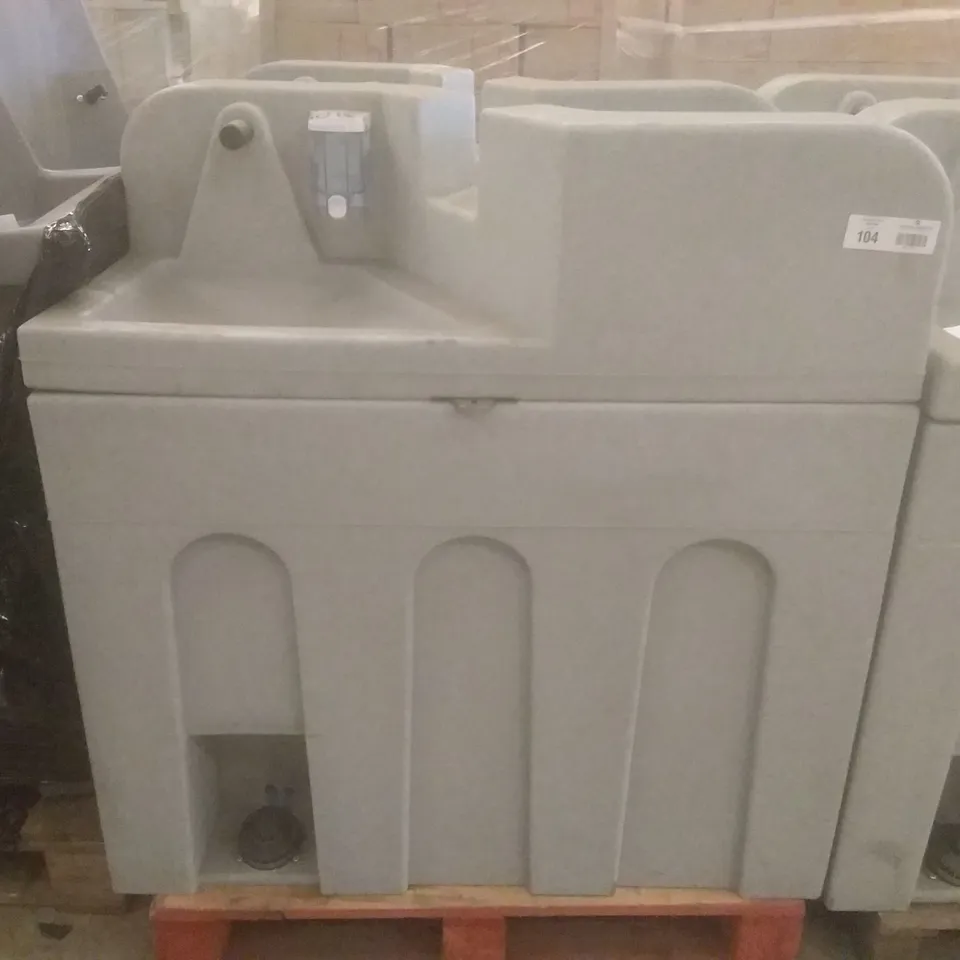 TWO WIDE FREESTANDING DUO WASH STATIONS
