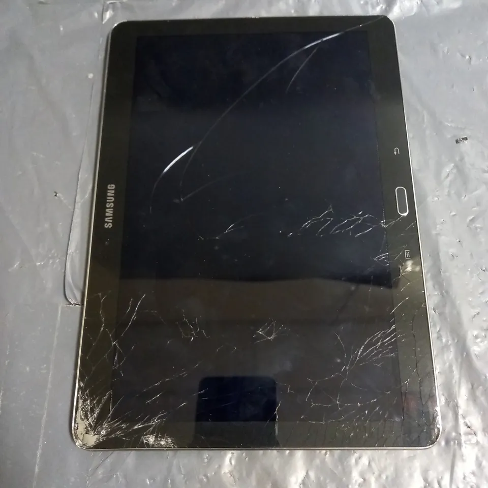 SAMSUNG GALAXY NOTE 10.1 2014 EDITION TABLET IN BLACK