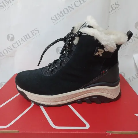 BOXED REVOLUTION RIEKER WARM LINED WATER RESISTANT LACE UP BOOTS, BLACK - SIZE 4