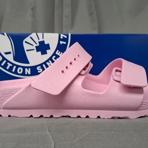 BOXED PAIR OF BIRKENSTOCK ARIZONA EVA OPEN TOE SANDALS IN PINK UK SIZE 5.5