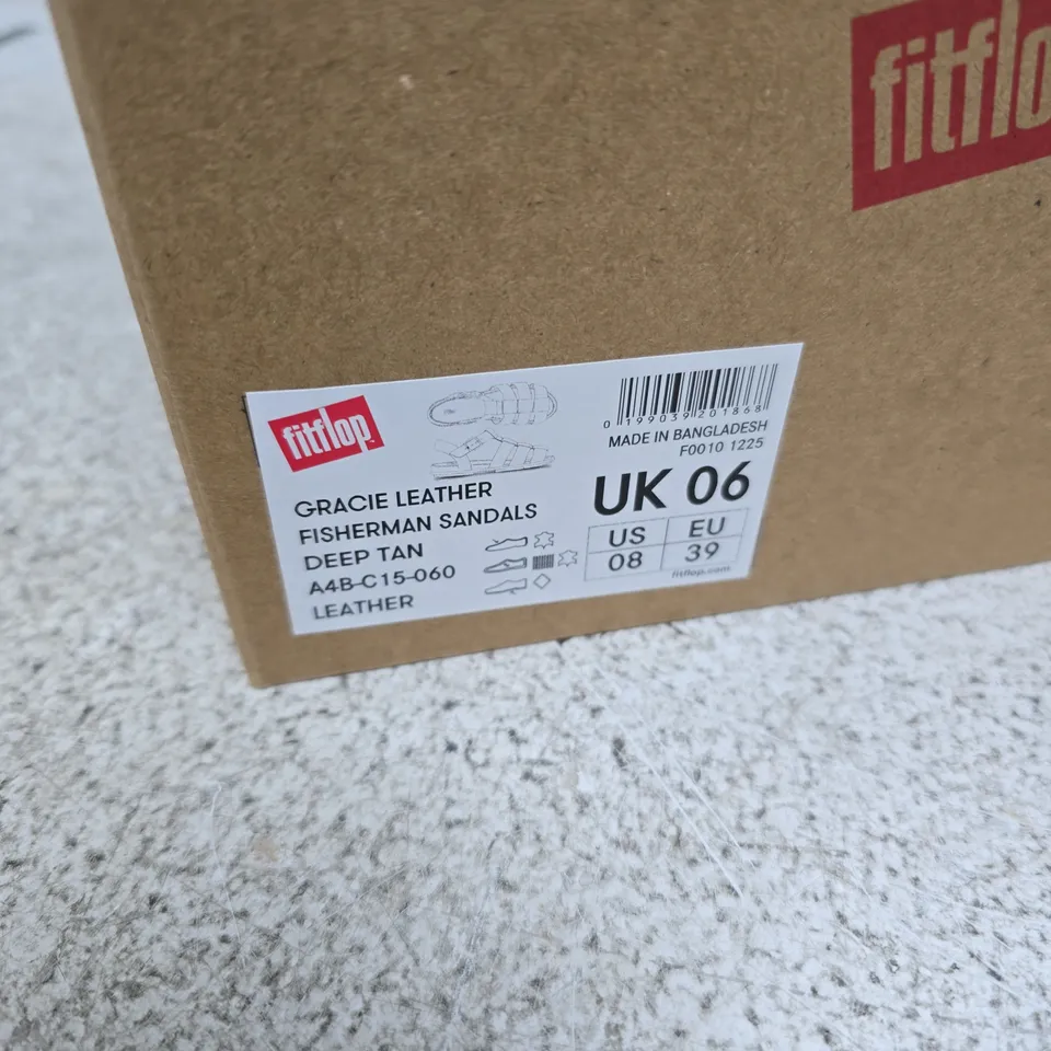 BOXED PAIR OF FITFLOP GRACIE LEATHER FISHERMAN SANDALS – DEEP TAN, UK 6